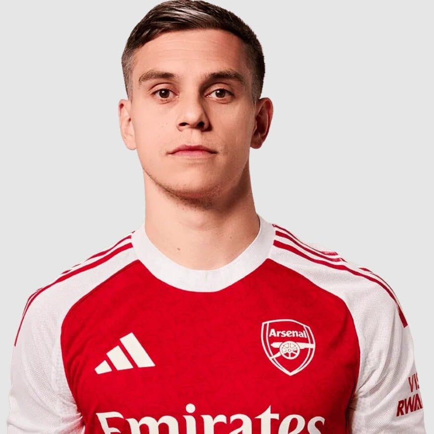 Will Leandro Trossard be transferred to Beşiktaş?
